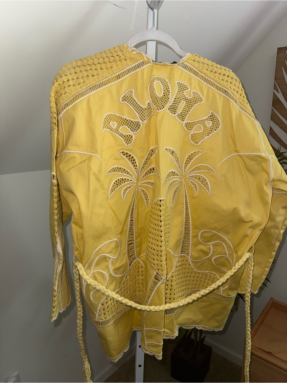 Maje "Aloha" Embroidered Eyelet Kimono Style Jacket NWT $795 US L 40